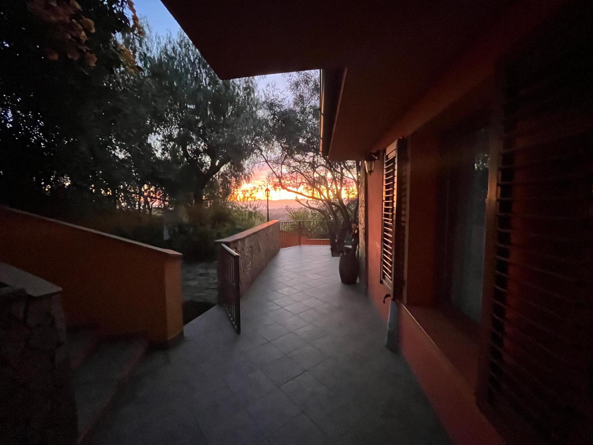 Villa Con Giardino Vista Mare Capitana Exterior photo